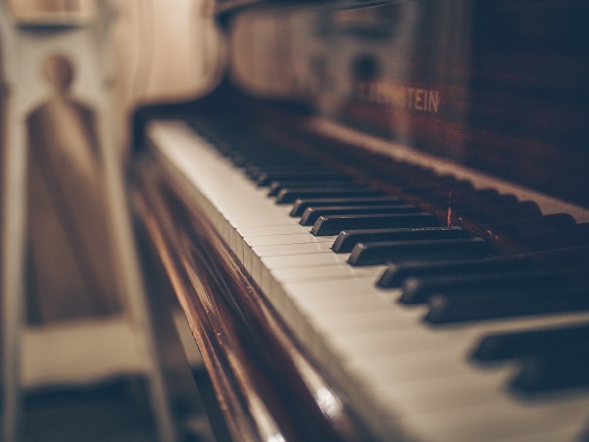 Online piano lessons - Muziplay